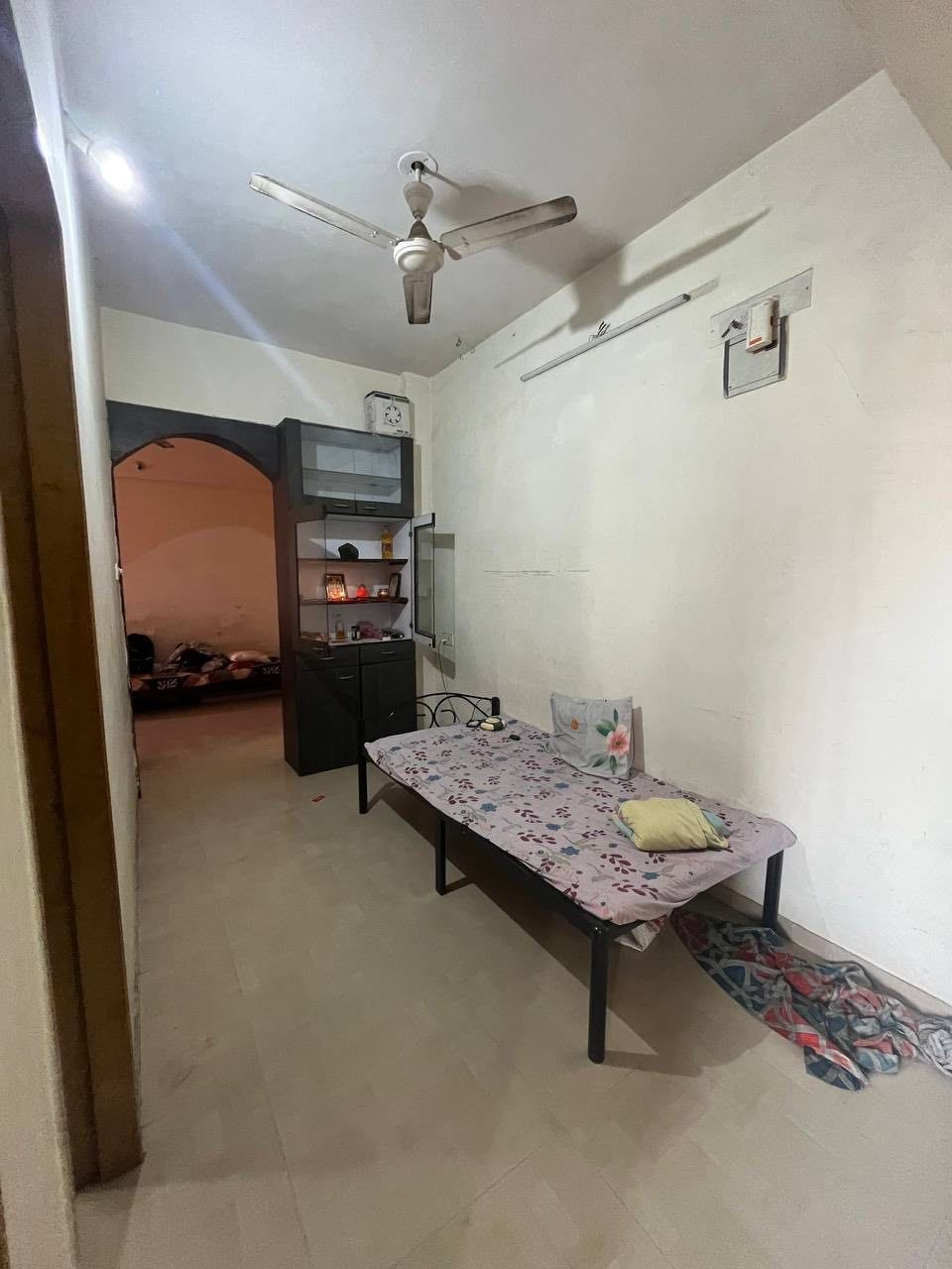👨‍🦱 Vacancy in a pre occupied fully furnished flat for Boys for rent in Raviwar Peth, Pune photo 3