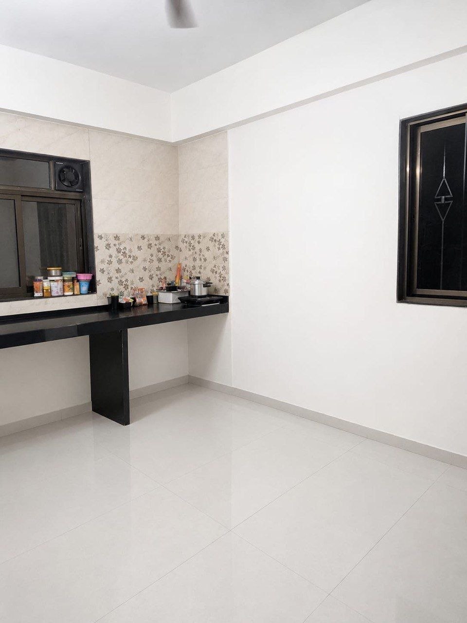 1 RK for rent in Warje, Pune photo 4
