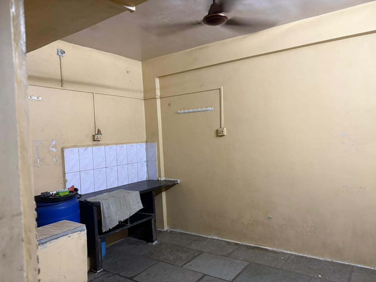 🏠 रूम भाड्याने देणे आहे. 🏡 for rent in Pune photo 2
