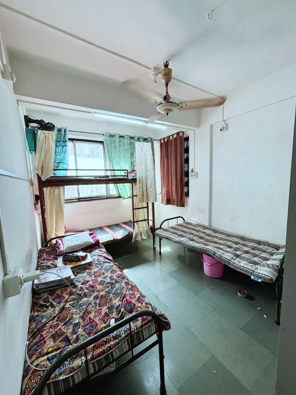 👱♀️ ʼकार्तिकी ' गर्ल्स होस्टेल for rent in Pune photo 5