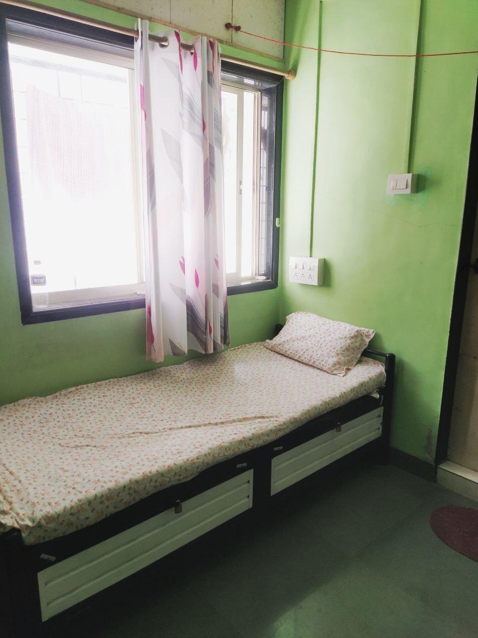 HOSTEL for rent in Shaniwar Peth, Pune photo 8