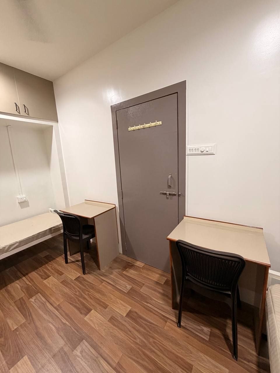 HOSTEL for rent in Athrav Apartment 1st Floor, Pune photo 3