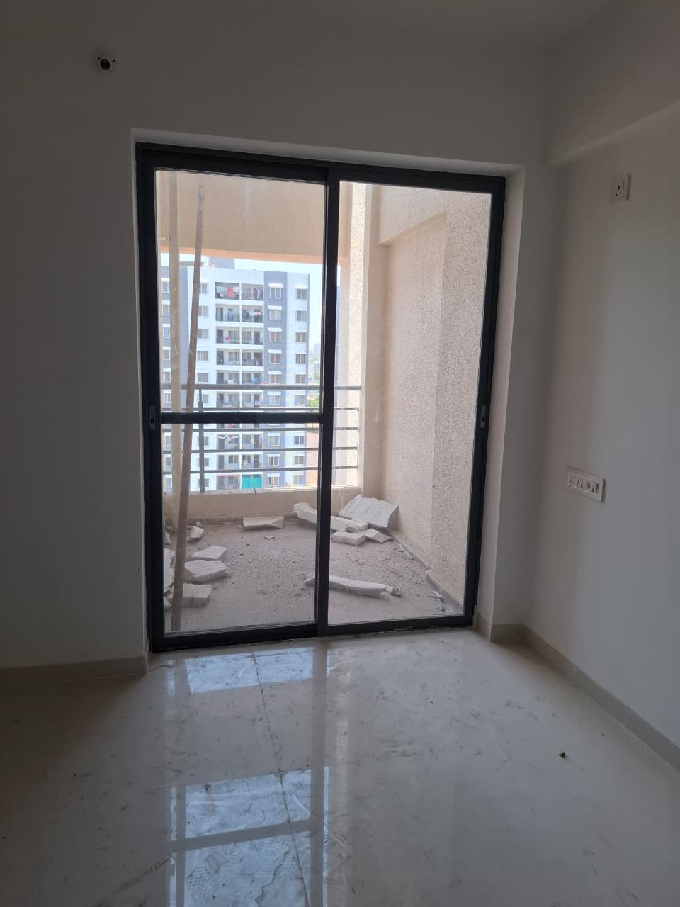 2 BHK for rent in Pune photo 3