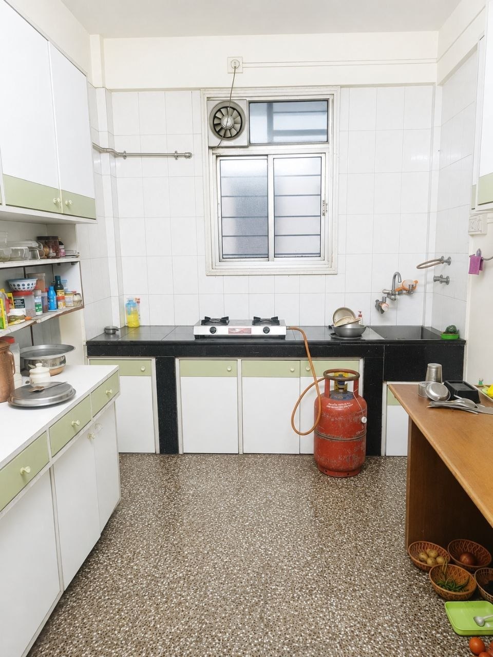 2 BHK for rent in Aundh, Pune photo 2