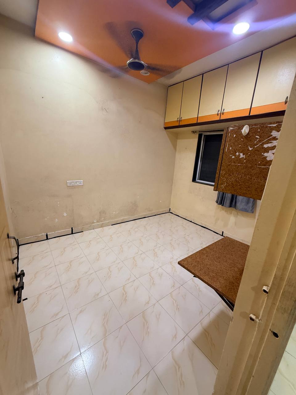 2 BHK for rent in Karvenagar, Pune photo 2