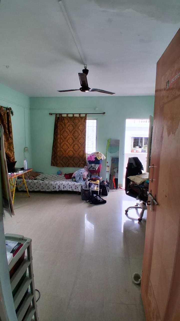 1 BHK for rent in Karvenagar, Pune photo 2