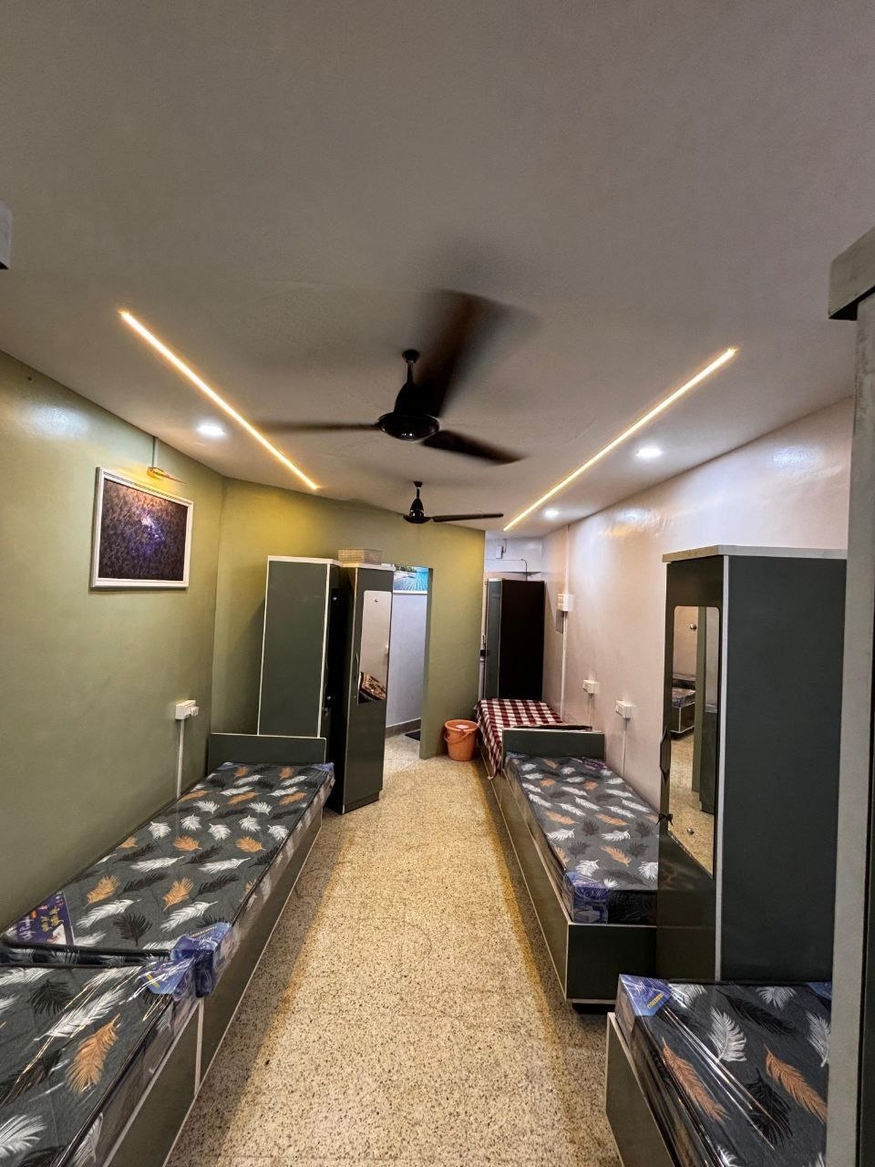 PG for rent in Pune photo 7