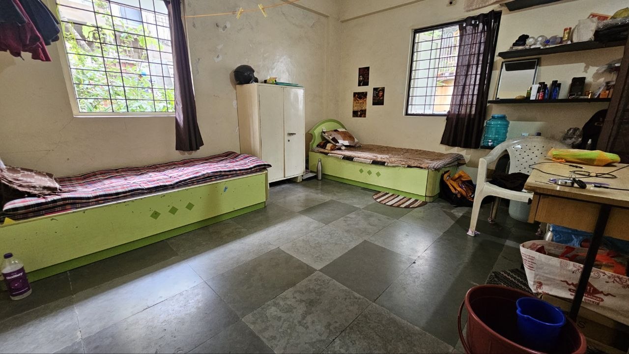 SINGLE ROOM for rent in Pune photo 3