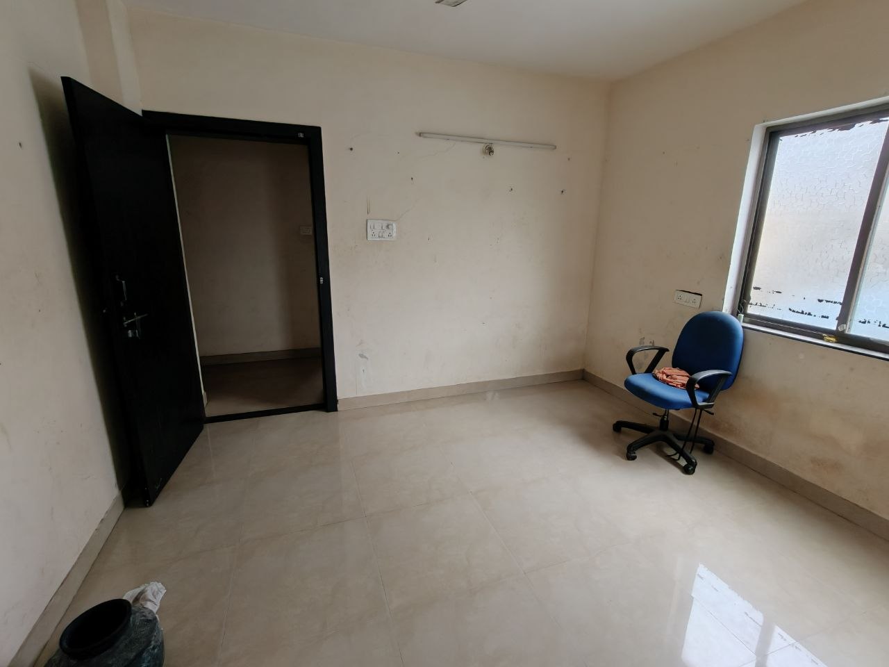 SINGLE ROOM for rent in Warje, Pune photo 2
