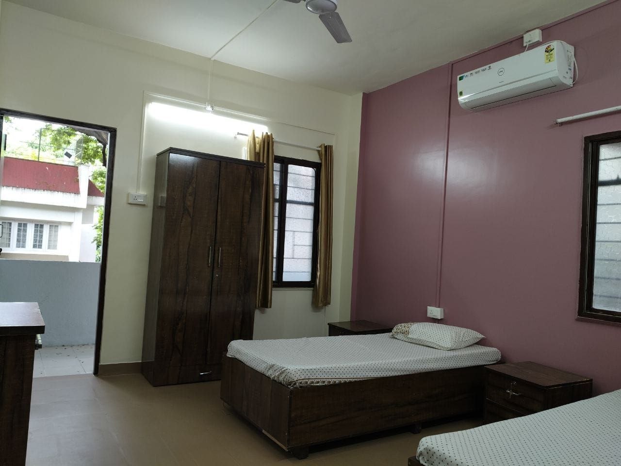 PG for rent in Pune photo 3