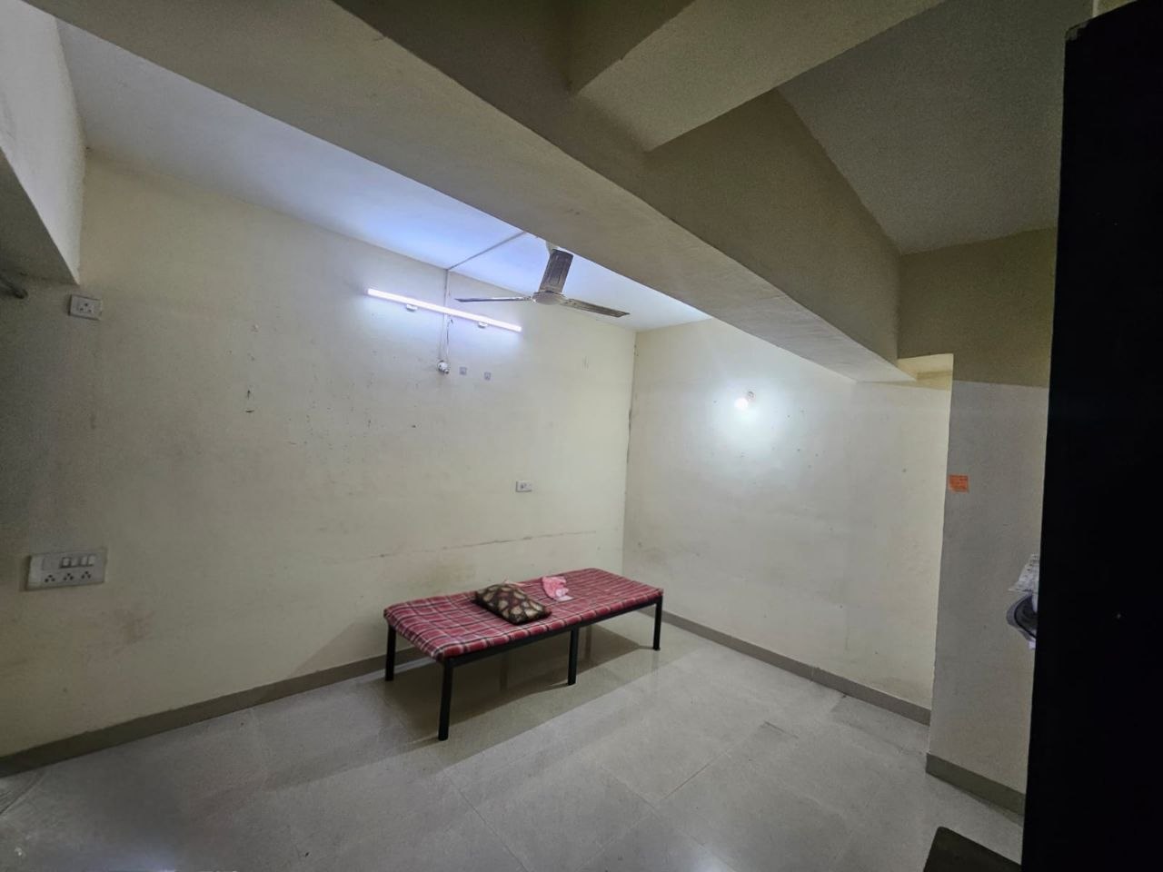 1BHK for rent in Kondhwa Budruk, Pune photo 3