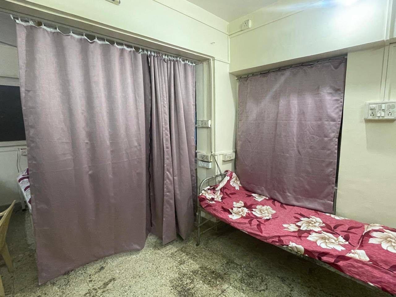 HOSTEL for rent in Sadashiv Peth, Pune photo 3
