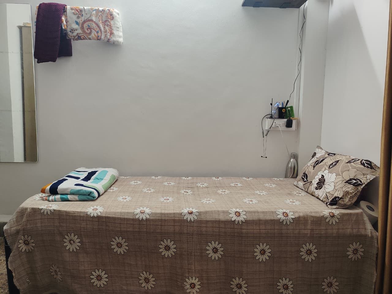 2 BHK for rent in Pune photo 2