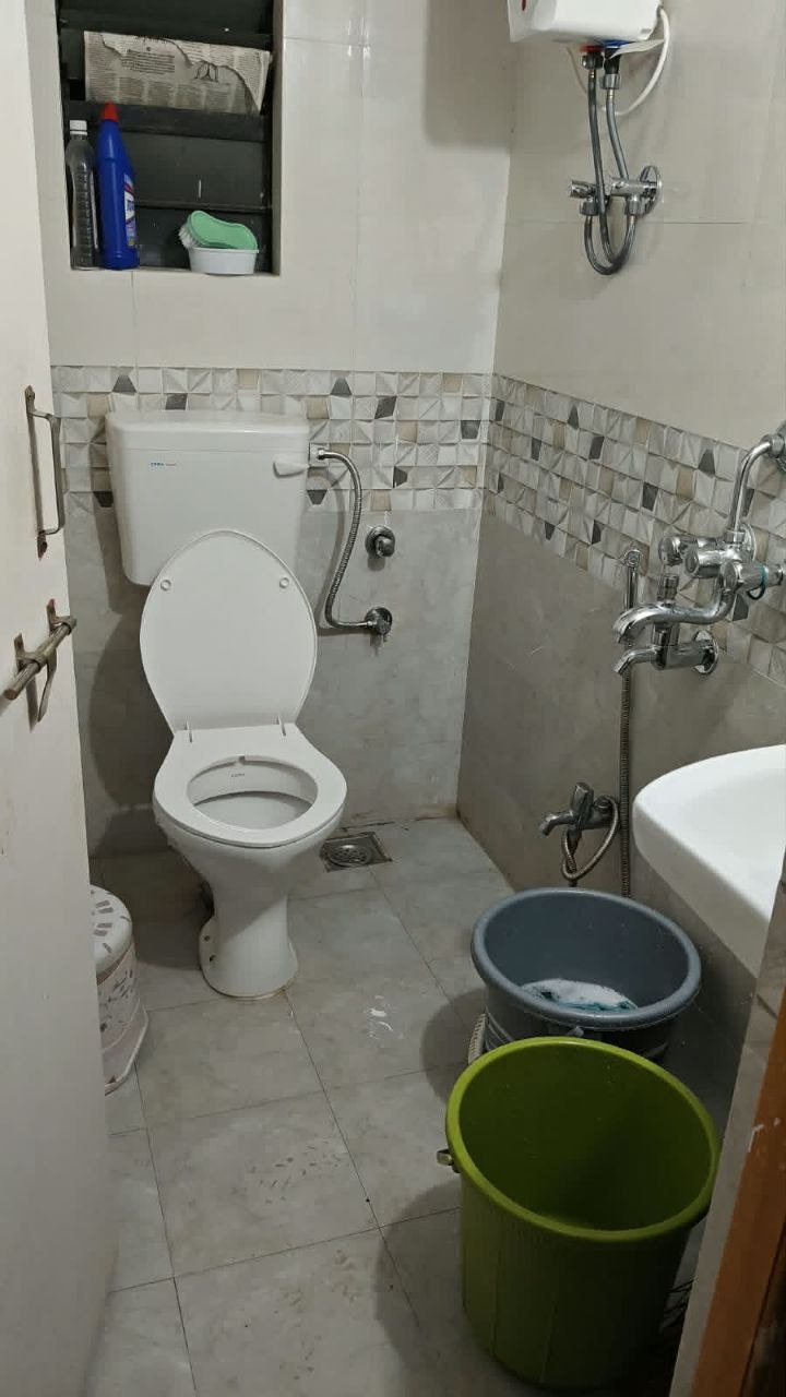2 BHK for rent in Pune photo 4