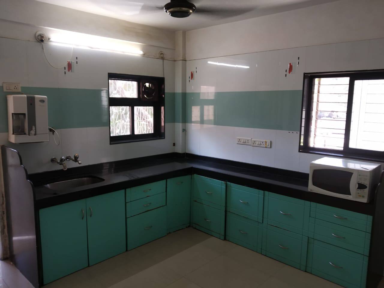 2 BHK for rent in Kothrud, Pune photo 7