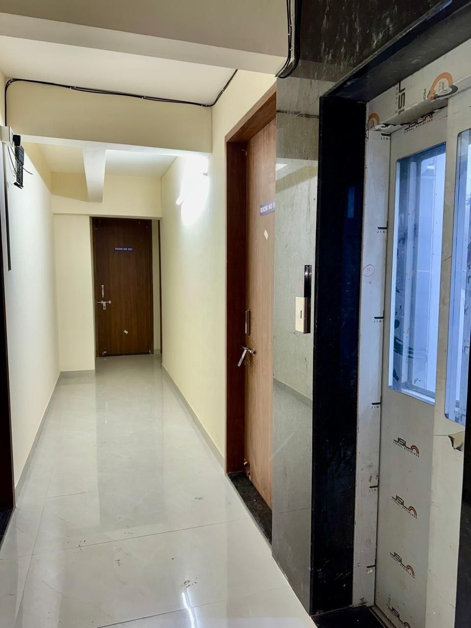 HOSTEL for rent in Pune photo 6