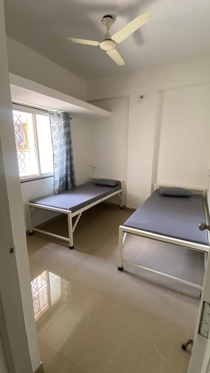 HOSTEL for rent in Karvenagar, Pune photo 8