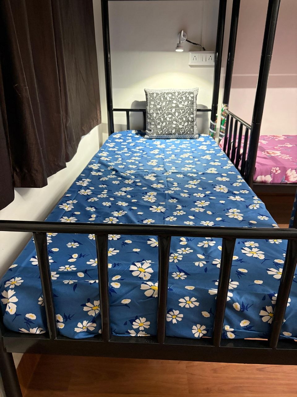 HOSTEL for rent in Erandwane, Pune photo 4