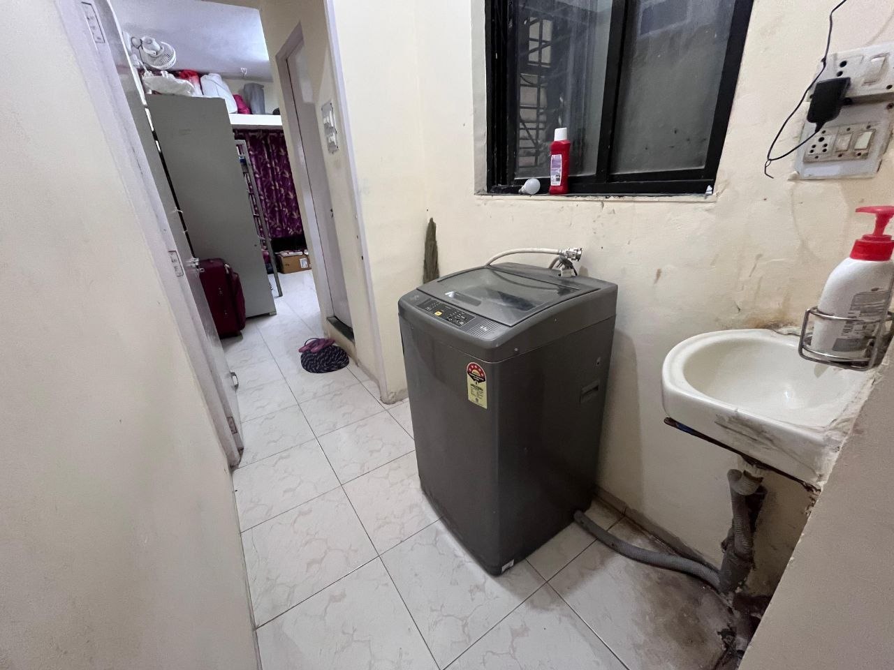 HOSTEL for rent in Narayan Peth, Pune photo 2