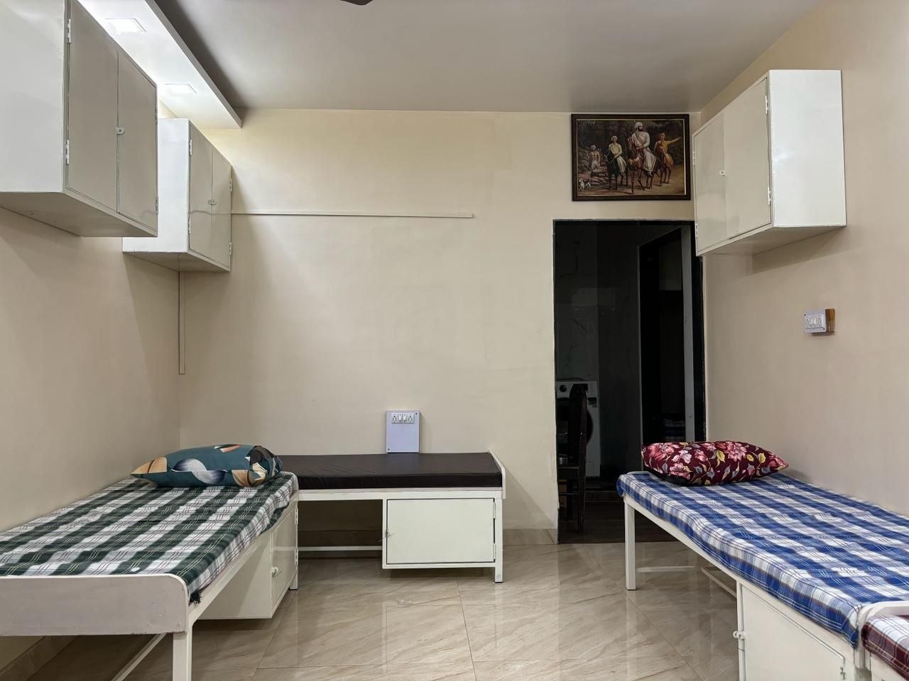 HOSTEL for rent in एरंडवणे, पुणे photo 2